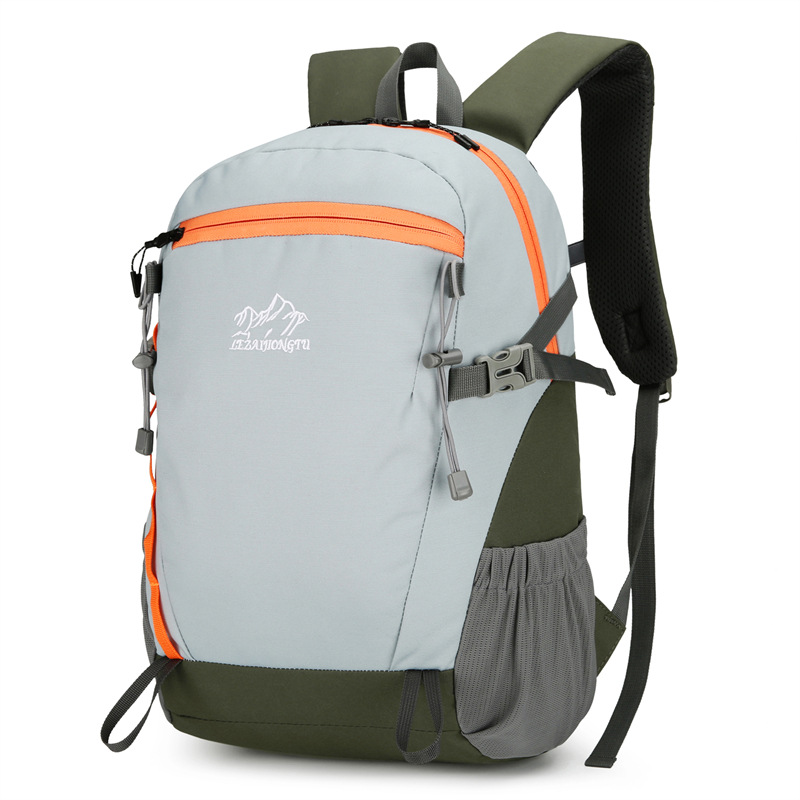 Mochila de montaña multifuncional hombres y mujeres al aire libre cross country trekking mochila de gran capacidad resistente al desgaste waterproof travel bag Application Scenario