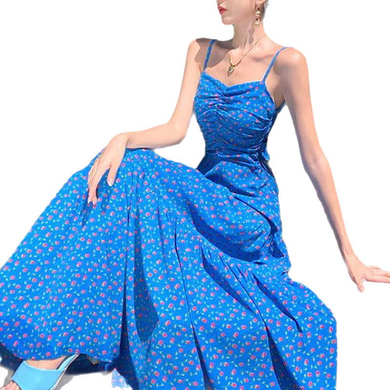 French backless floral blue halter dress, a new summer style long dress with a slimming and waist-cinching design Item Picture