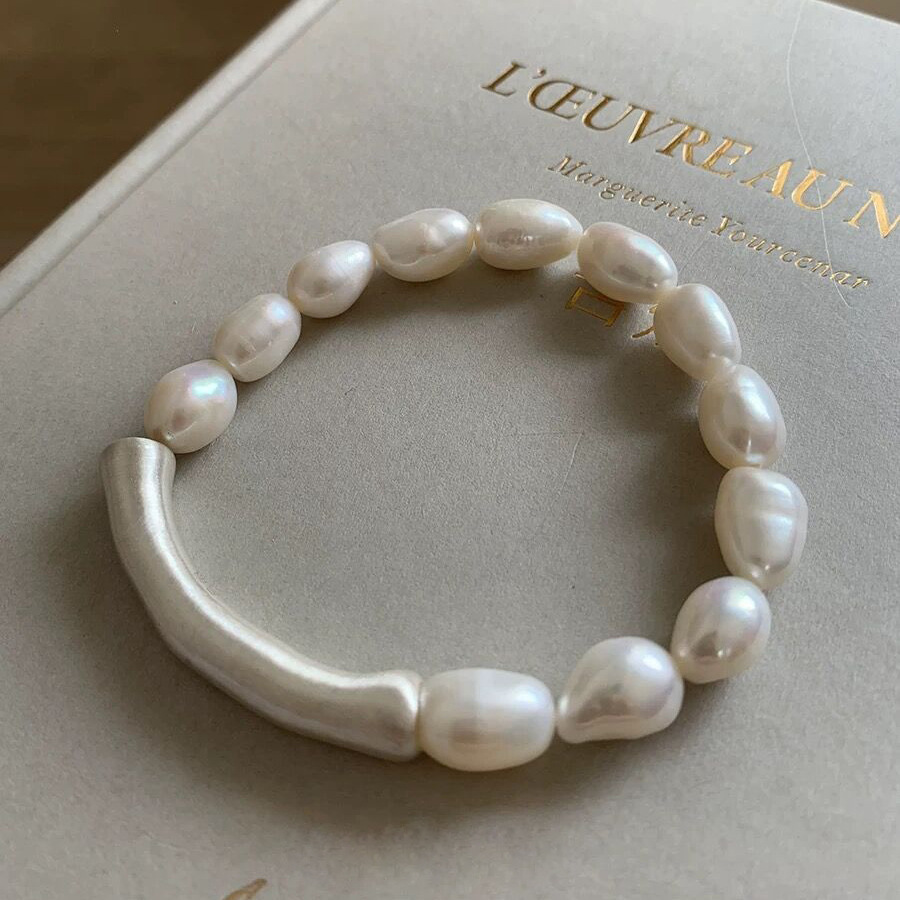 Natural Baroque freshwater pearl bracelet S925 sterling silver curved tube elastic bracelet, design sense, niche bracelet for women Specification image