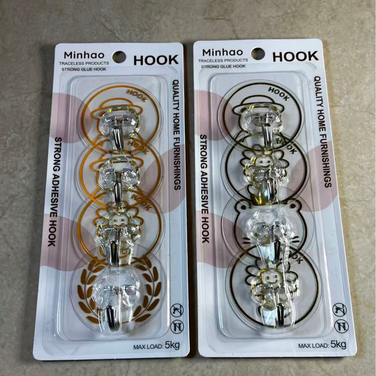 Transparent plum blossom sheet adhesive hook, coat and hat adhesive hook, seamless adhesive hook, kitchen and bathroom non-drilling hook, wall hook Specification image