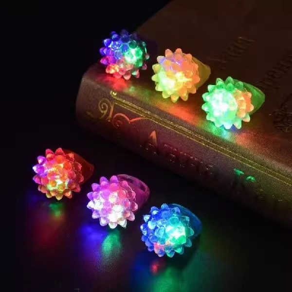 Strawberry ring, luminous ring, soft rubber LED ring, luminous ring, lantern flower ring, ball and party supplies Specification image