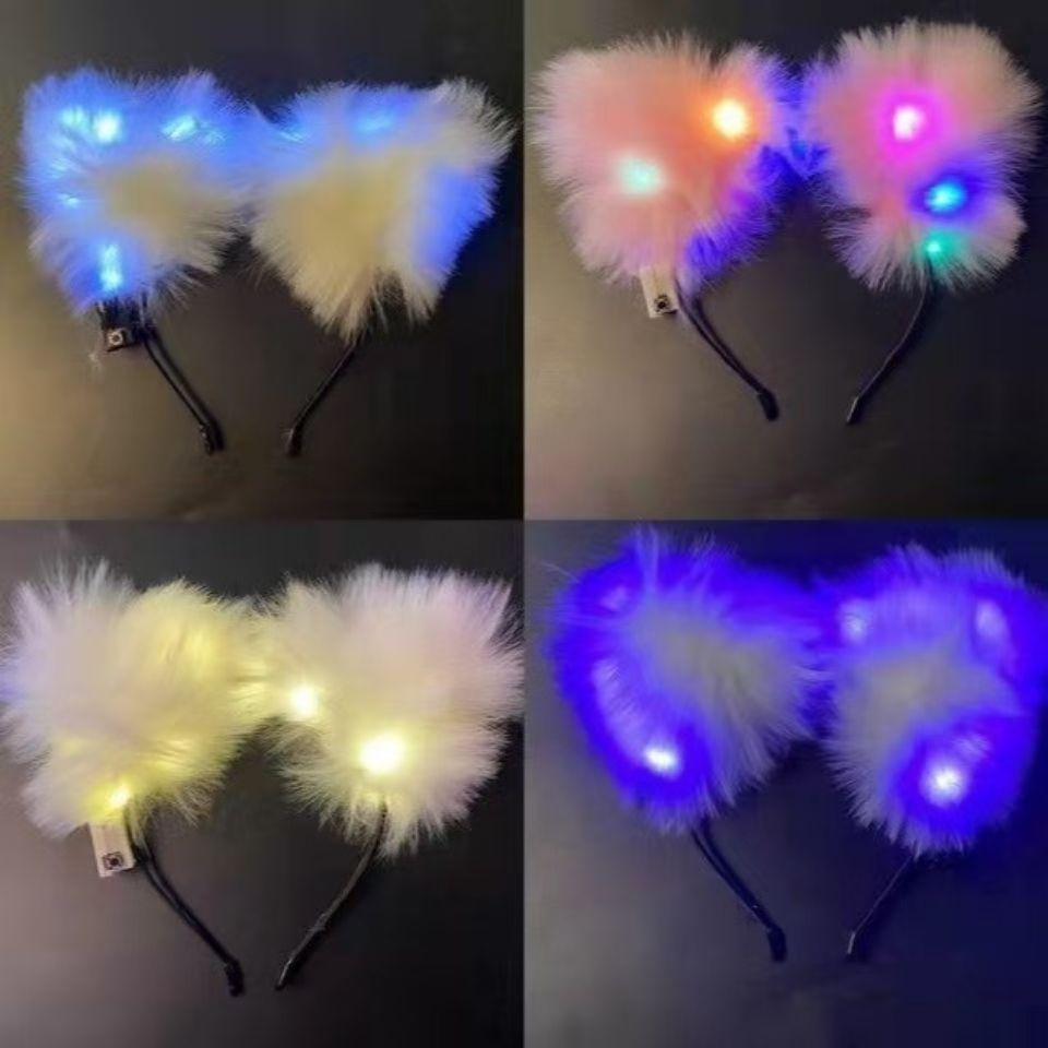 The new fox glowing cat ear hair band, a cute Korean plush headband, is a popular hair accessory for live streaming, photo taking and performance Application Scenario