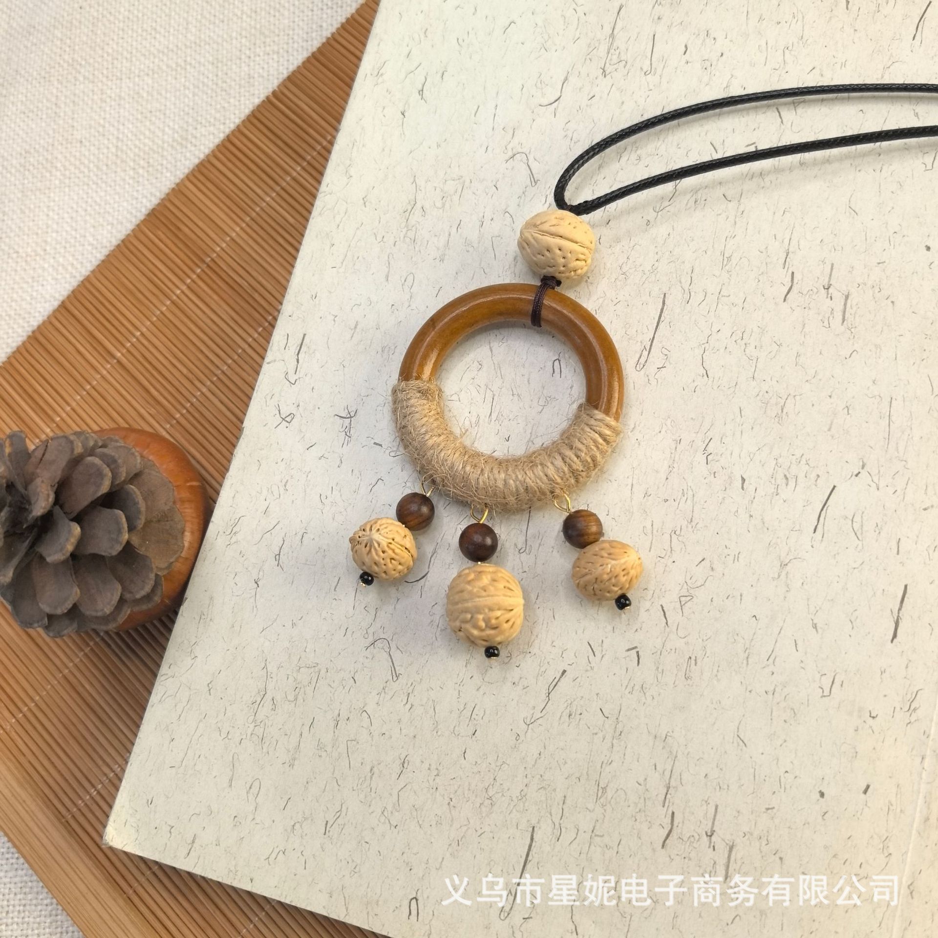 唐卡/不锈钢吊坠/恶魔之眼/佛学/马上有钱银饰品白底实物图