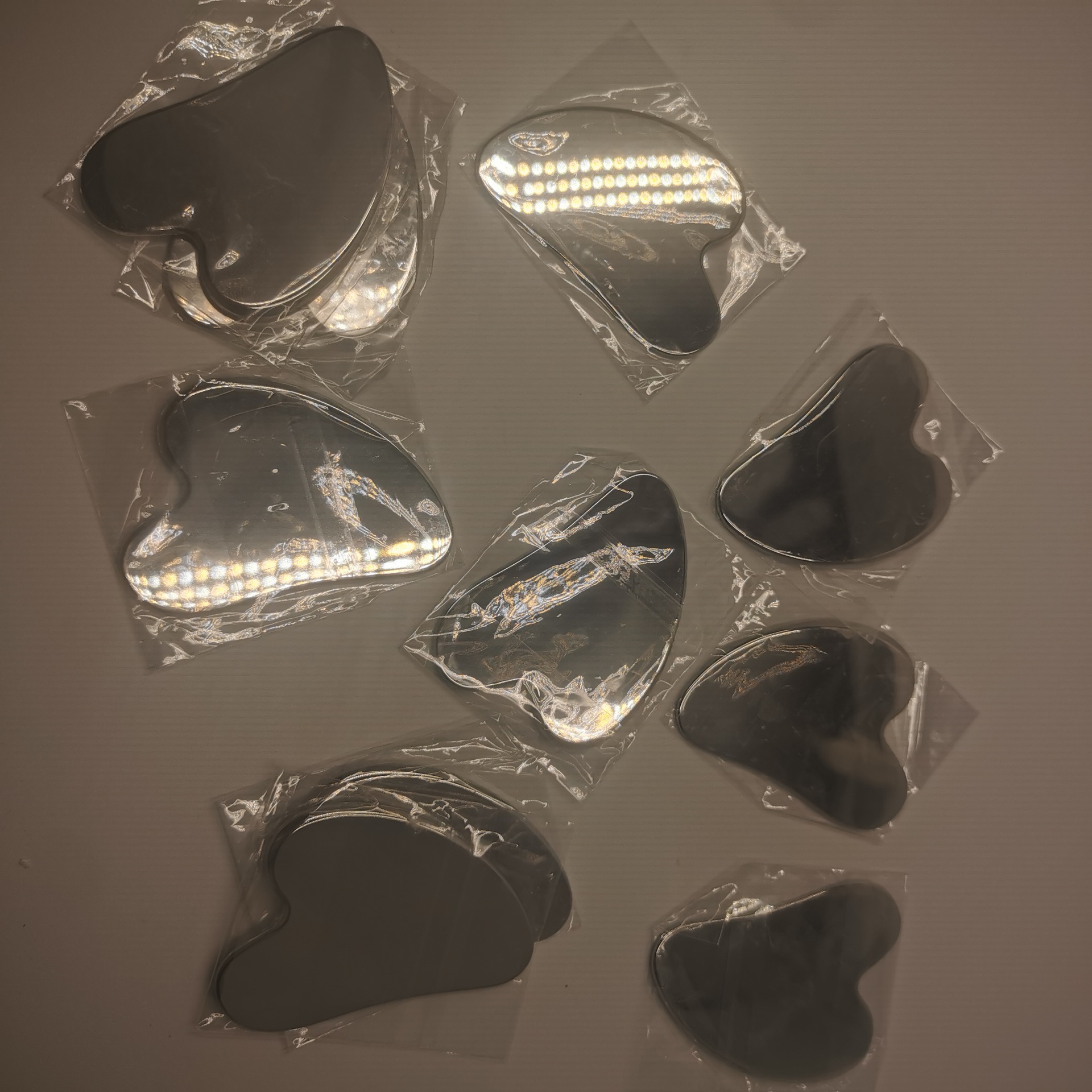 玉石刮痧板/刮痧板/经络/紫铜刮痧/指压板白底实物图