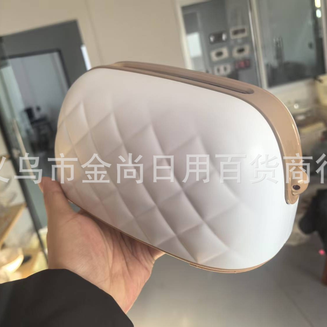 轻奢电镀链条款纸巾盒家用创意桌面抽纸盒奶油风包造型纸巾盒便携