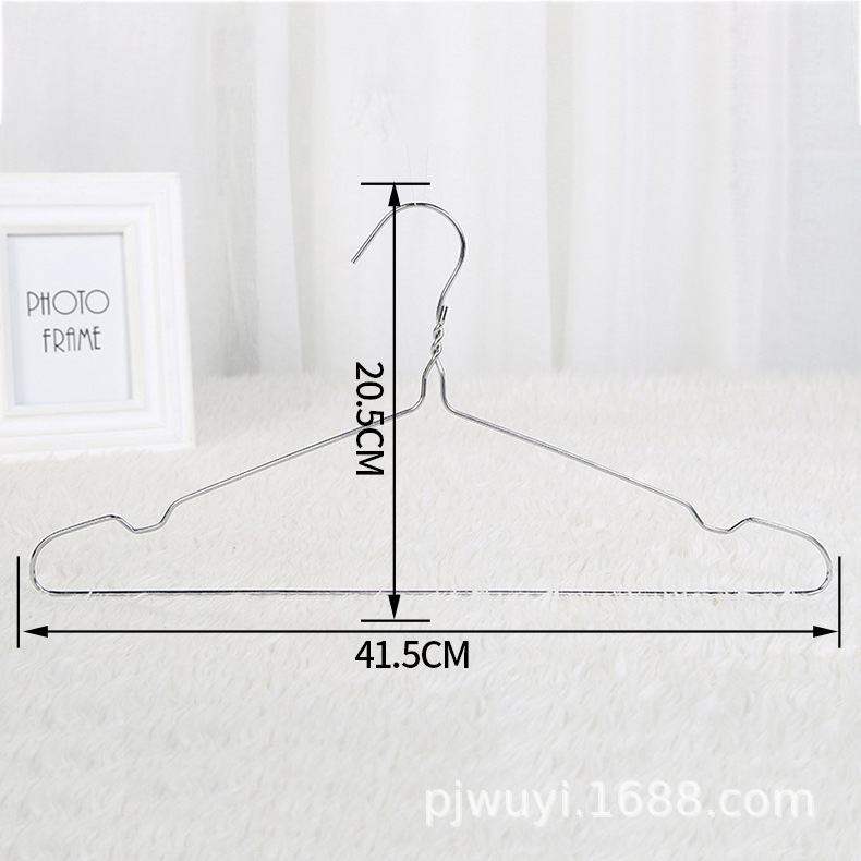 成人加粗铁丝衣架铁丝电镀不锈钢色家用衣挂防滑衣撑白底实物图