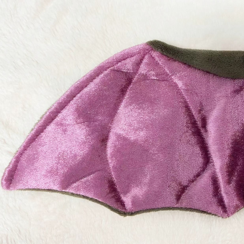 Hotel Transylvania Scream Hotel Vampire Dracula Transforms into a bat plush toy anime toy, cute Application Scenario