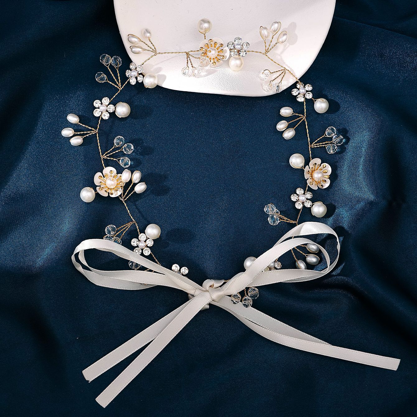 New cross-border popular bride headwear from Europe and America, versatile hair bands, wedding accessories, wedding hair bands, headwear and hair bands details Picture