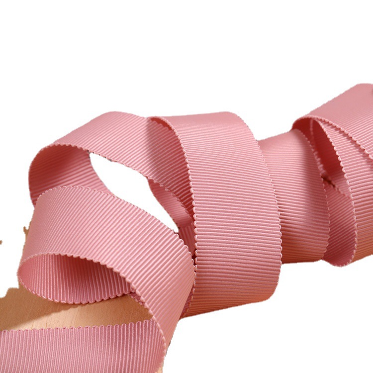 Wholesale polyester cap straps, clothing accessories, toothed back straps, threaded webbing manufacturers Application Scenario