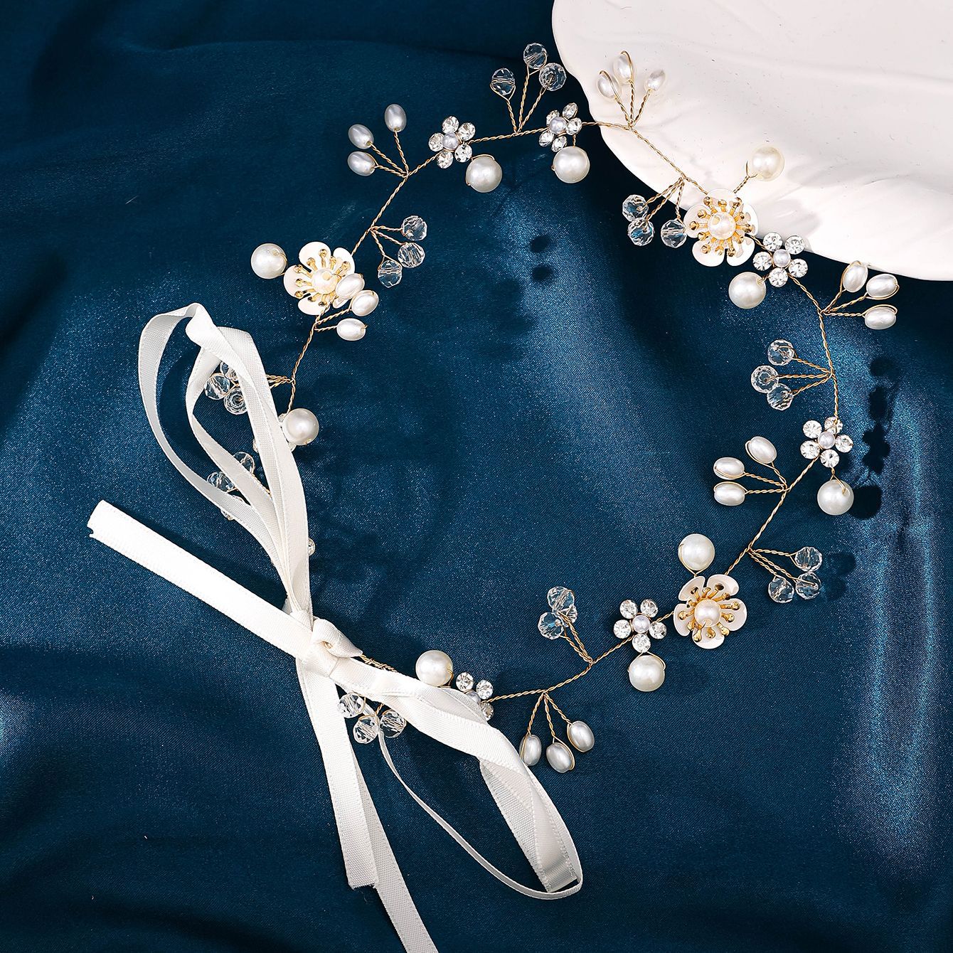 New cross-border popular bride headwear from Europe and America, versatile hair bands, wedding accessories, wedding hair bands, headwear and hair bands Specification image