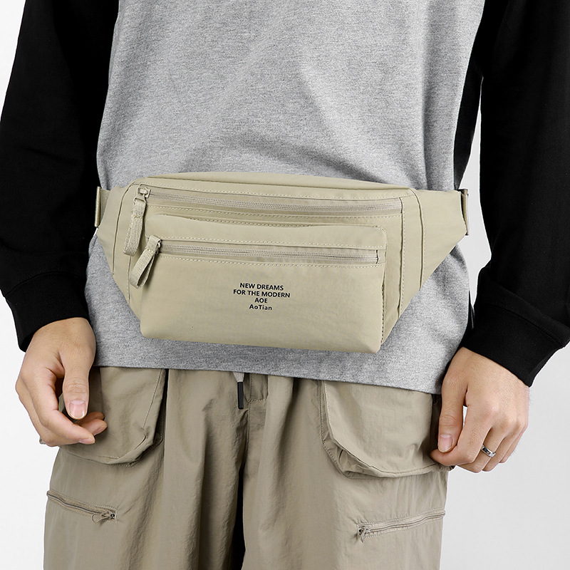 简约轻便腰包时尚小巧玲珑休闲包运动胸包纯色洋气潮搭单肩斜跨包