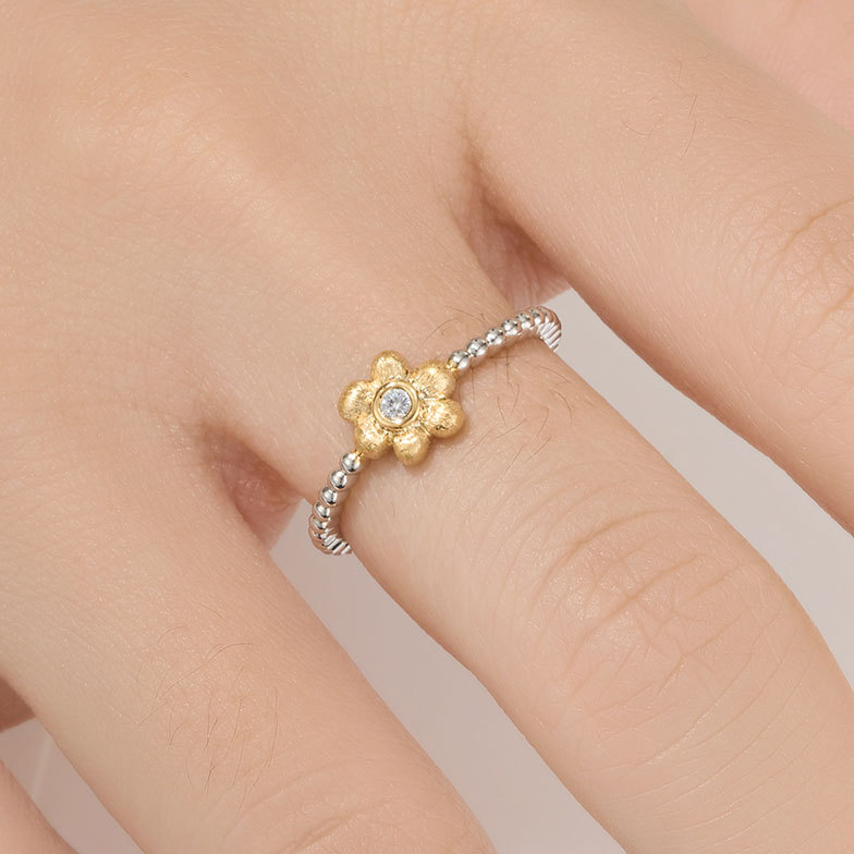 Fuente de fábrica de oro de dos colores flor cepillada anillo abierto elegante aleación de cobre simple con circonio anillo de dedo índice ajustable details Picture