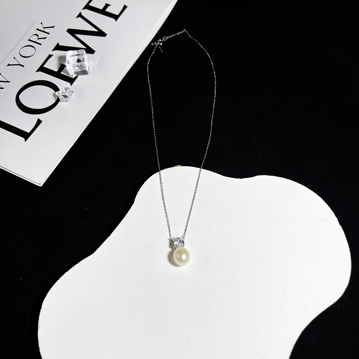 925 sterling silver necklace, single water drop freshwater pearl zircon pendant, collarbone chain, gentle and elegant, high-end neckchain details Picture