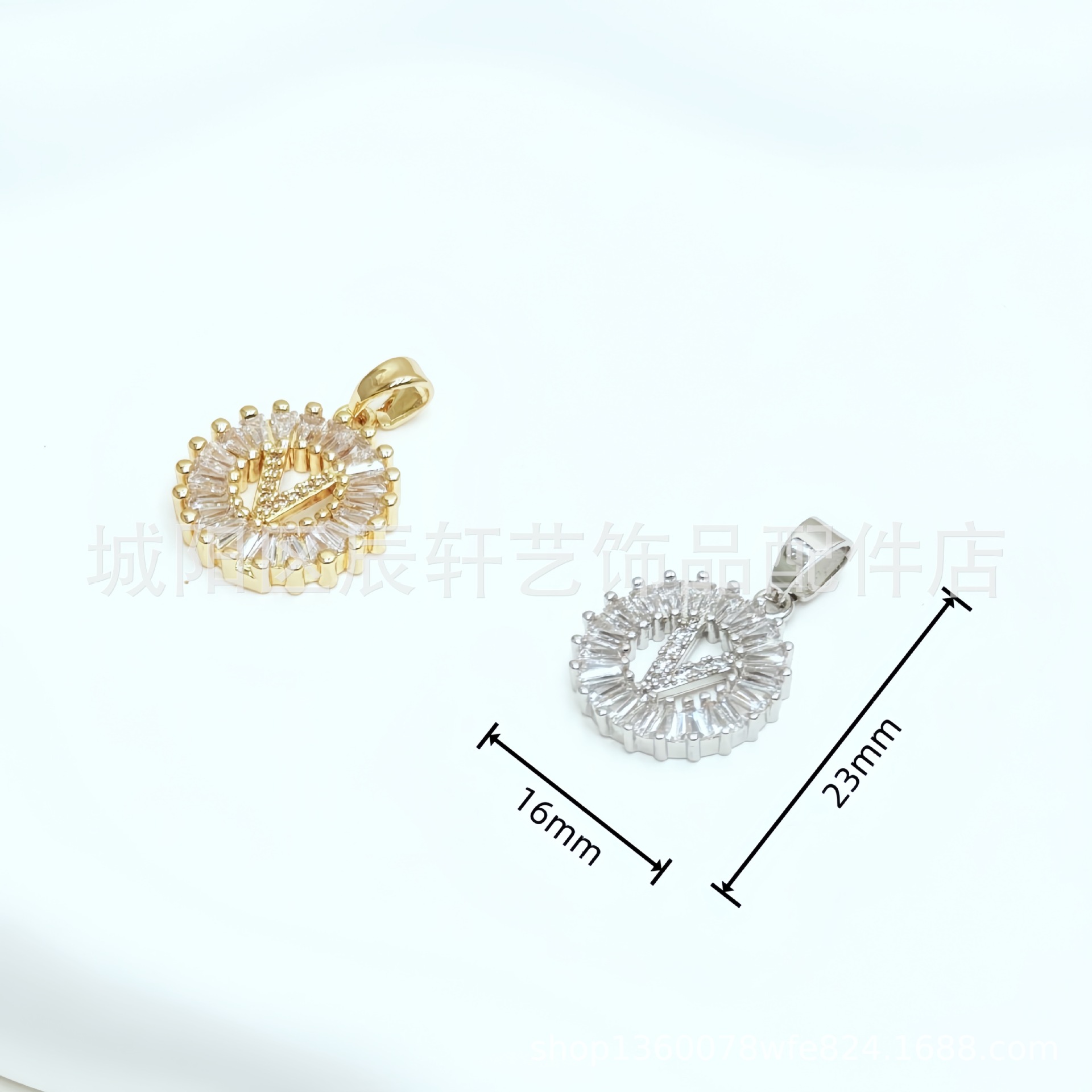 European and American cross-border necklace, copper-inlaid zircon pendant, single pendant, round, 26 English letters collarbone chain, direct supply wholesale details Picture