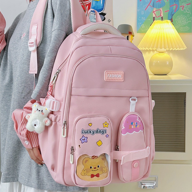 The new Korean-style large-capacity backpack is fashionable and trendy. The schoolbag is versatile and stylish. The student backpack has a high level of appearance details Picture