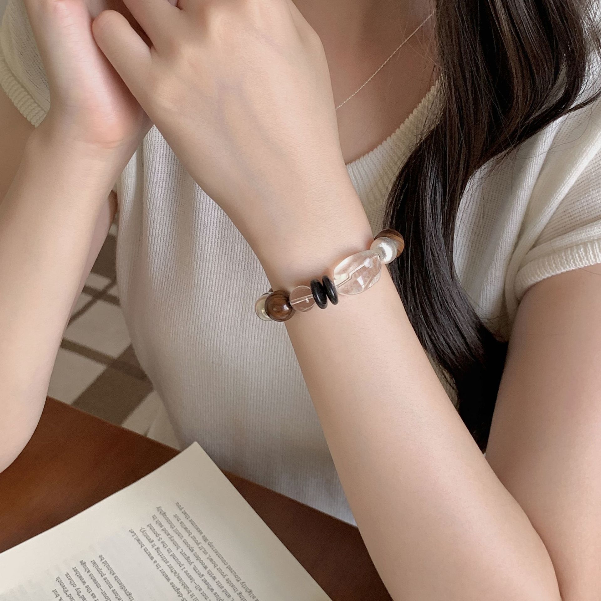 Original 999 pure silver natural irregular-shaped white crystal bracelet, ins niche sandalwood brushed round ball bracelet, women's jewelry Specification image