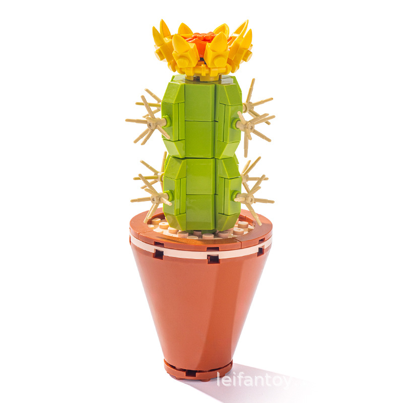 Mini simulation plant building blocks, potted succulent model building block ornaments, children's handcrafted assembly toys in stock for wholesale Item Picture