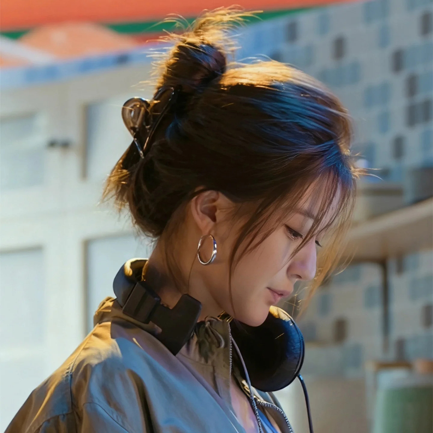 Xu Wo Dazzleng Zhao Lusi Xu Yan's same heart-shaped clipper for the back of the female head with a high-end shark hairpin accessory Specification image