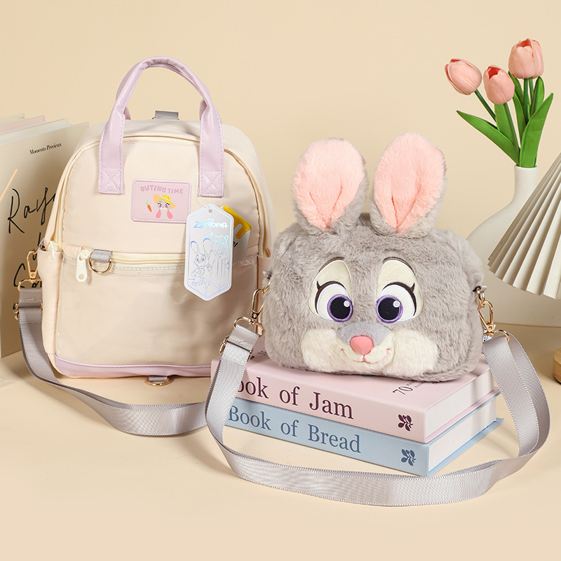 Disney official Zootopia Judinik plush toy backpack, large capacity crossbody bag, toy bag Specification image