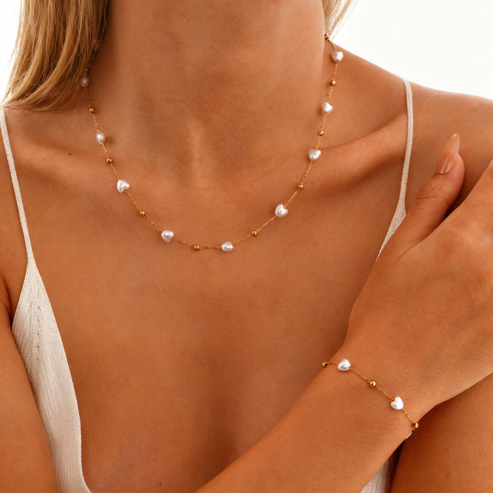 时尚百搭女士夏季锁骨链隔珠不锈钢圆珠气质爱心仿珍珠项链金色