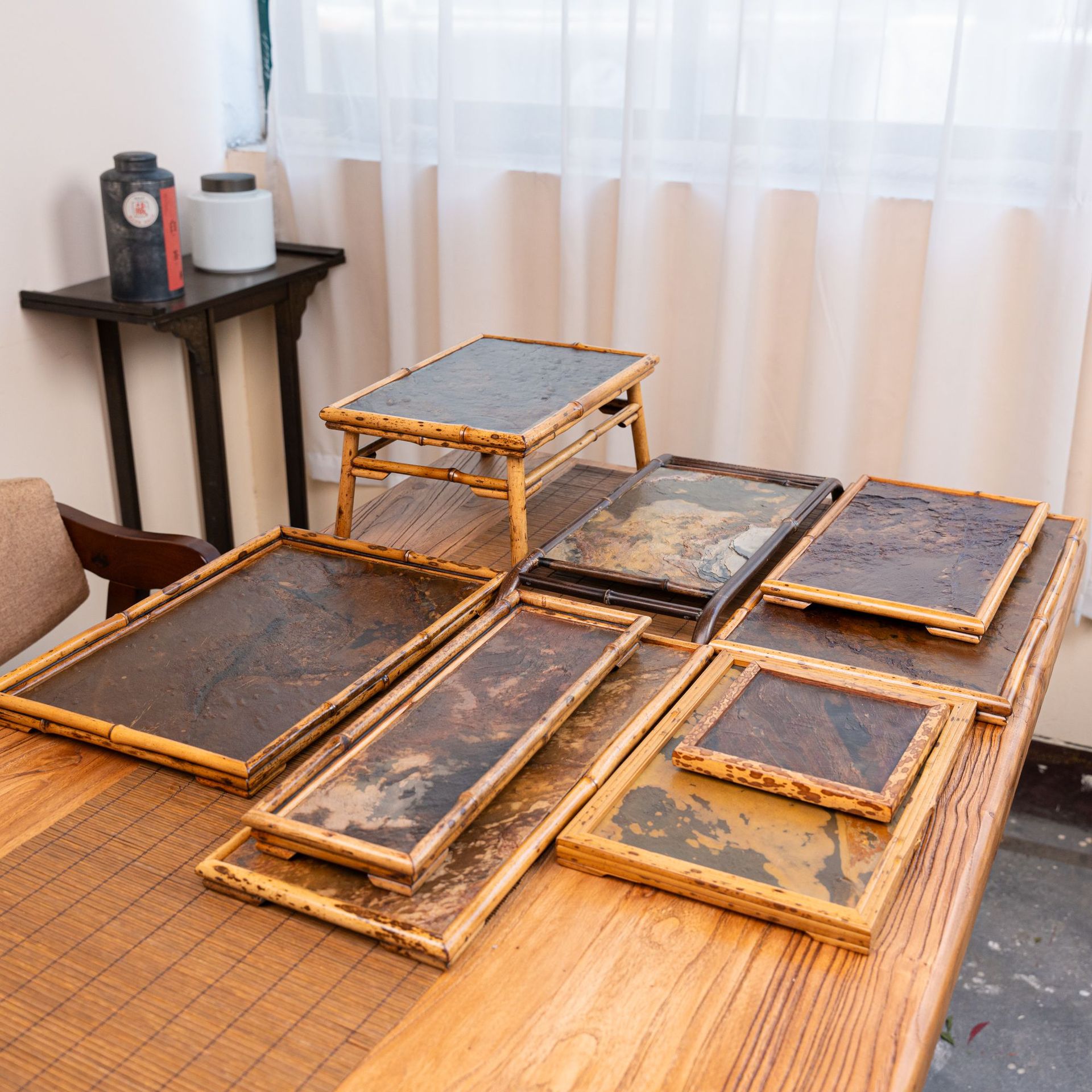 安吉梅鹿竹石面茶托盘 石面茶盘 石头制作竹工艺品 斑竹大漆国潮制品