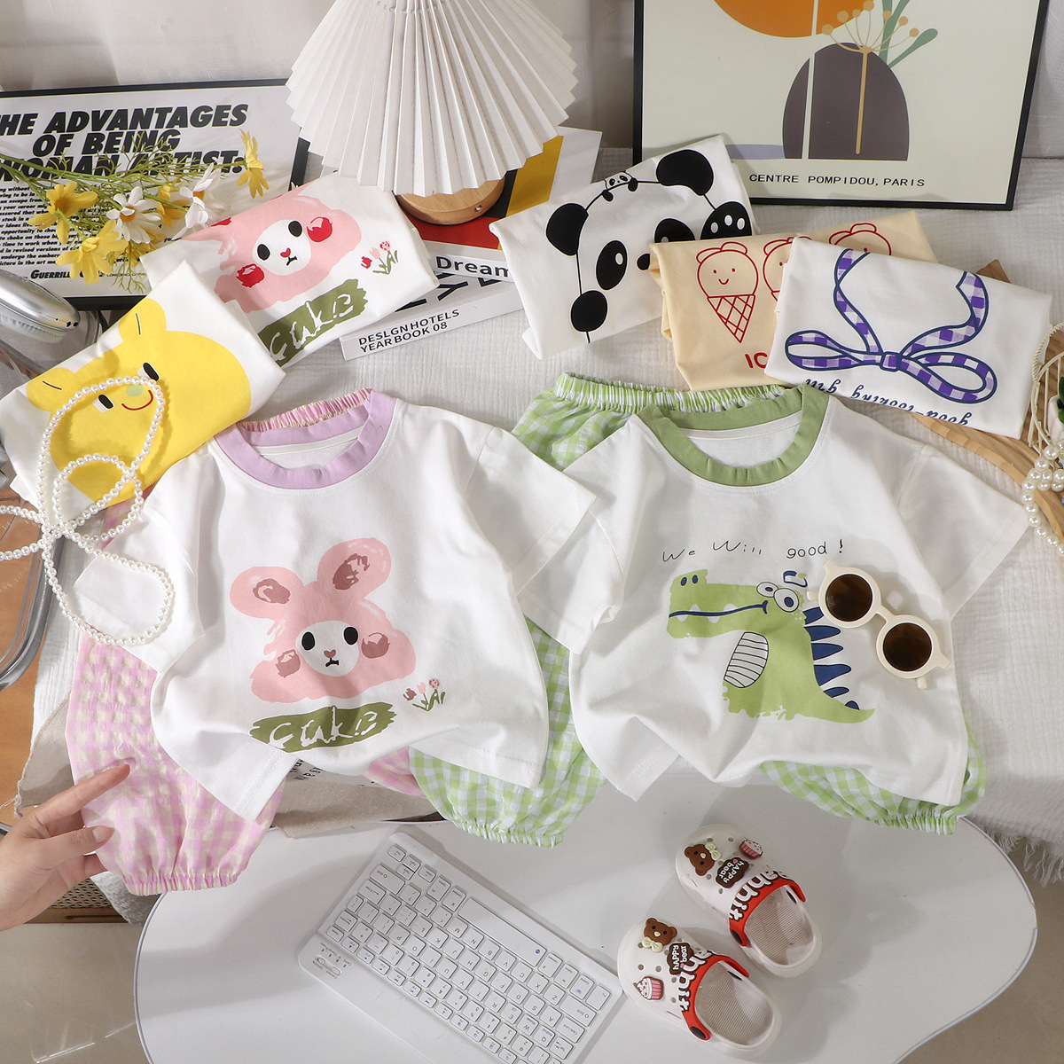 Girls' short-sleeved and long pants set, summer boys' pure cotton half-sleeved and small children's baby T-shirt and pants two-piece set wholesale