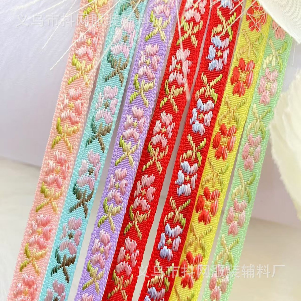 En stock 0.7cm estilo étnico floral jacquard bordado correas DIY accesorios para el pelo regalos rendimiento accesorios de ropa al por mayor details Picture