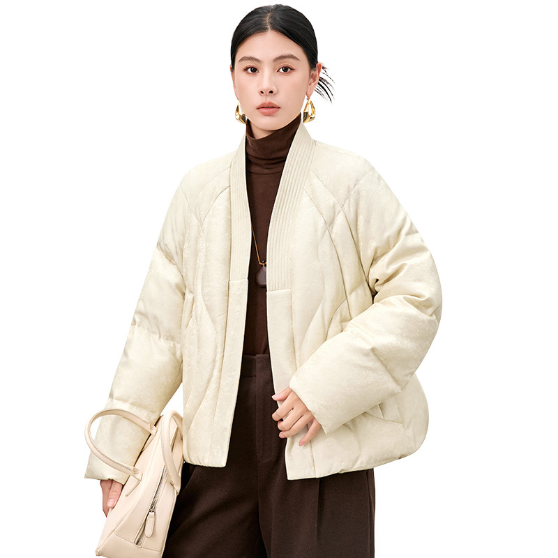 New loose cloud-shaped cream puffs for women's autumn and winter, thick and warm light luxury jacket for women 2113 Item Picture