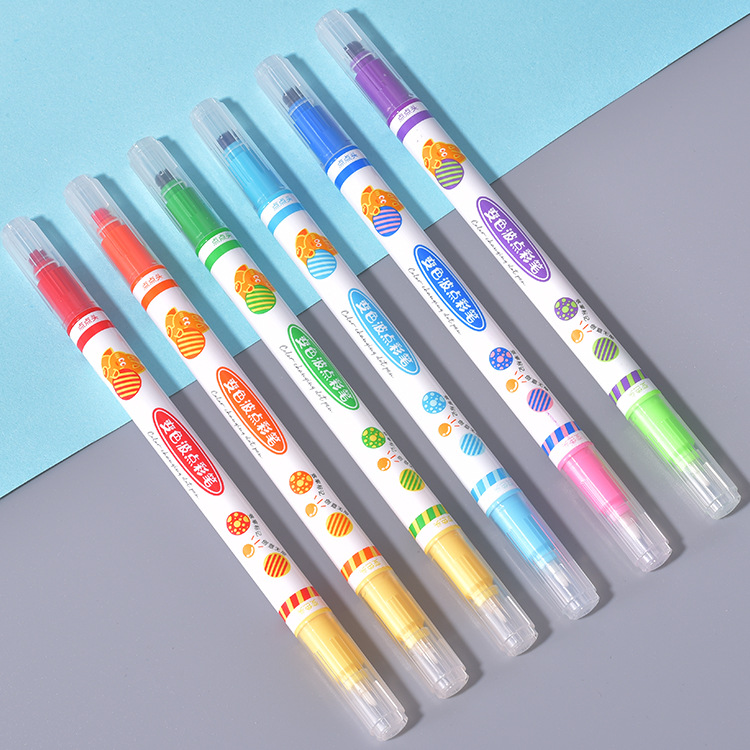 Factory direct supply of Weiya Hui Polka Dot color-changing Highlighter 028 double-headed color-changing Highlighter Duck Painting Highlighter wholesale Application Scenario