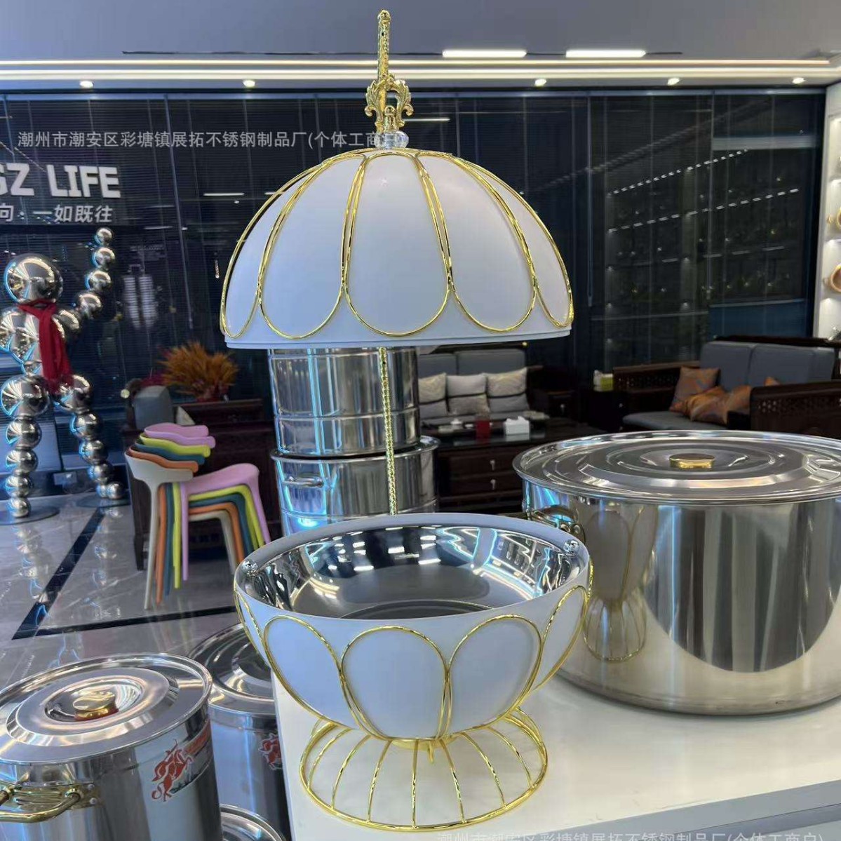 White stainless steel globe, self-service insulated dining stove, hanging cover, restaurant self-service fire boiler Chafing Dish details Picture