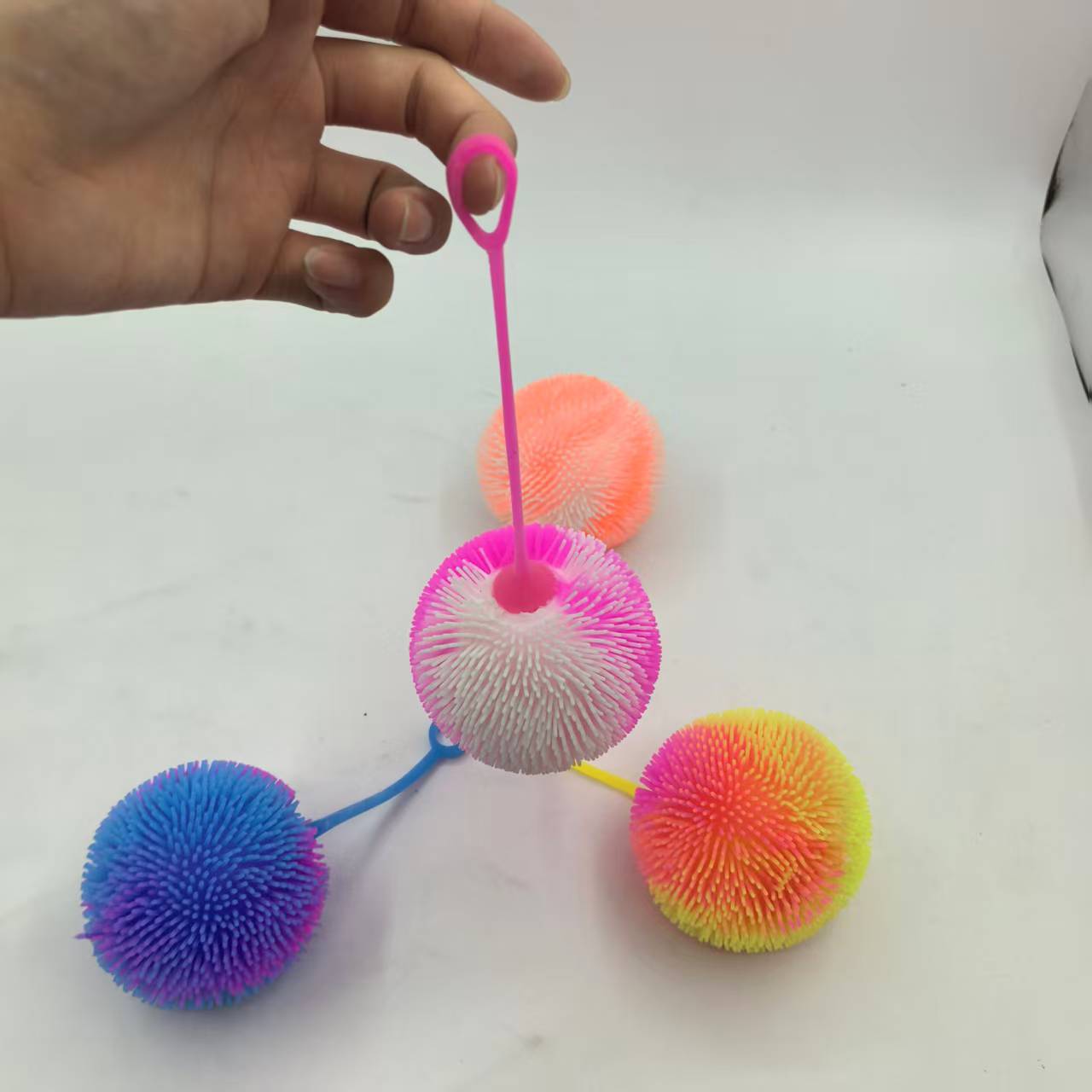 Two-color short dense fluffy ball luminous children's stress-relieving toy release flash ball factory direct sales details Picture