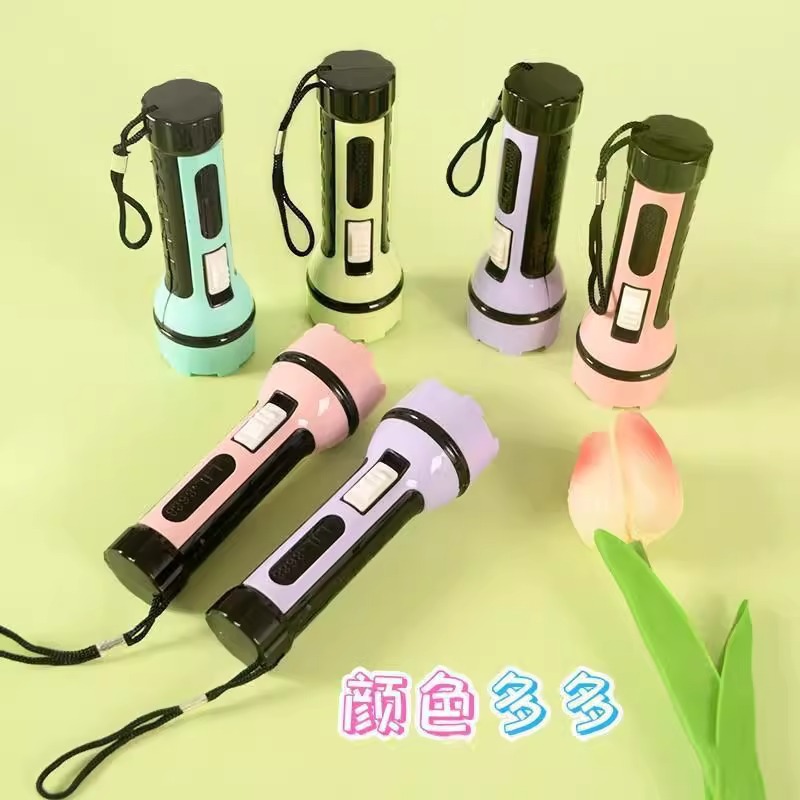 儿童玩具LED手电应急灯调光手电筒彩色塑料小照明派对玩具