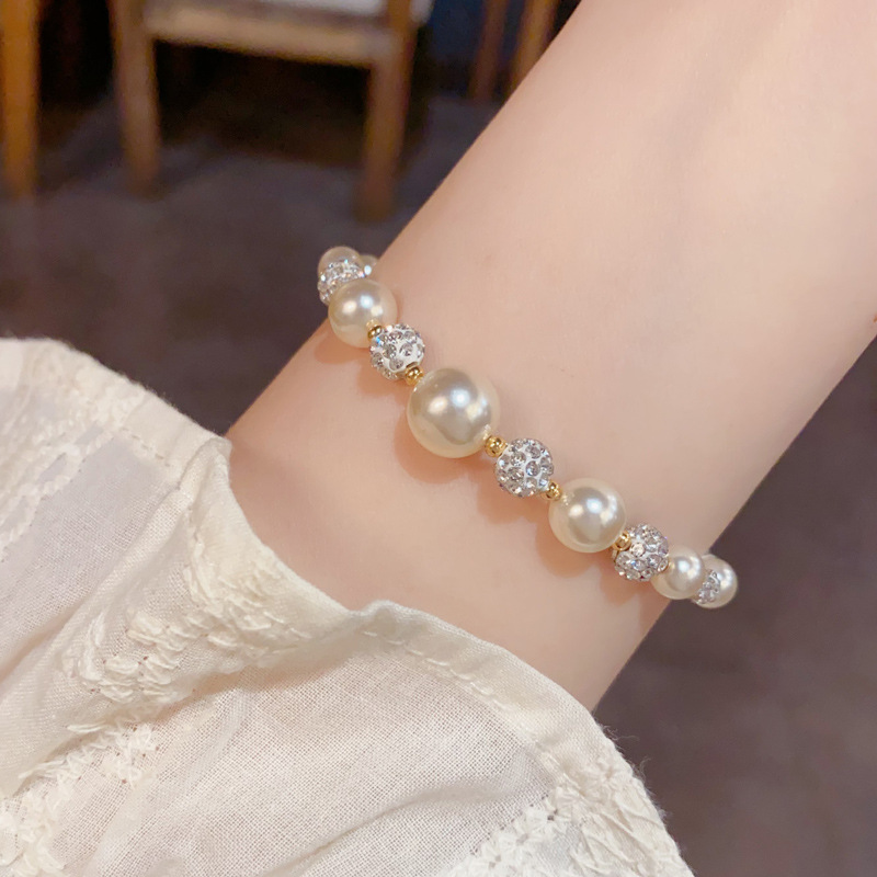 Summer new fashionable, simple, elegant and versatile diamond-encrusted glass bead bracelet, light luxury, gentle and high-end jewelry wholesale