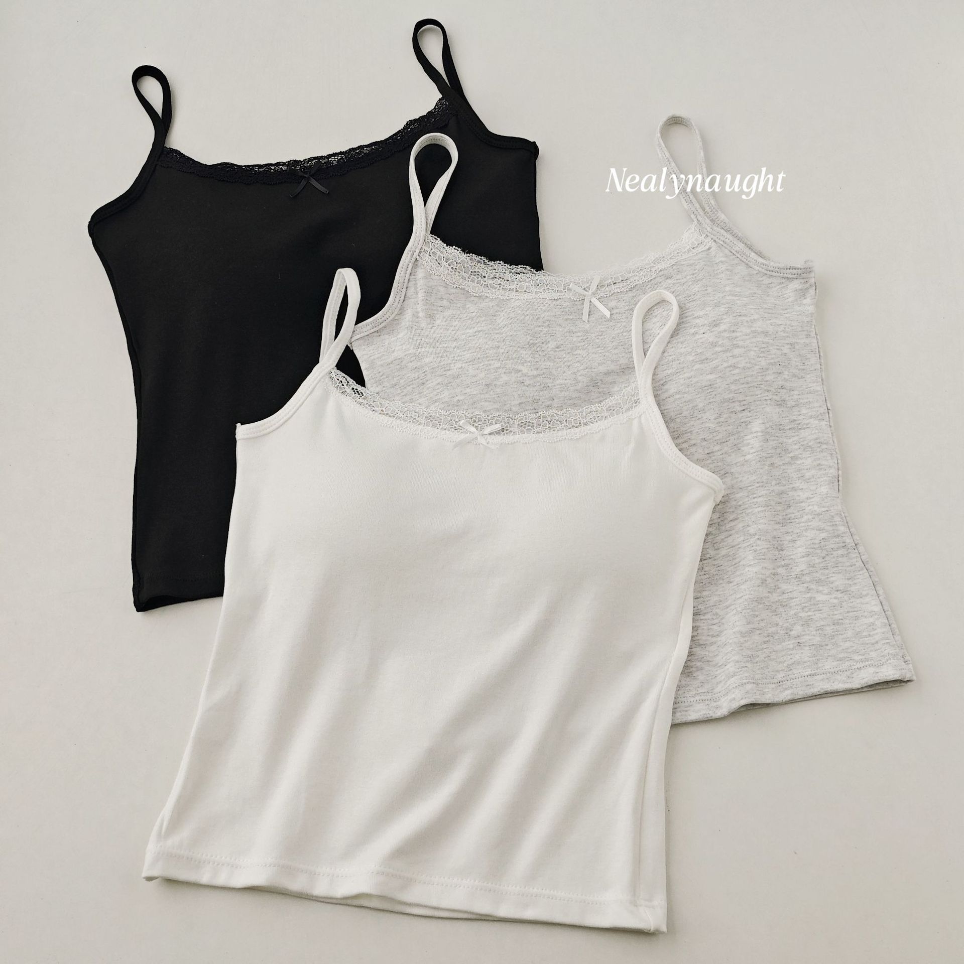 Pure lace lace-trimmed halter top for women in summer, with a chest pad as the base layer, BM style solid color innerwear, slimming ladies' top full figure