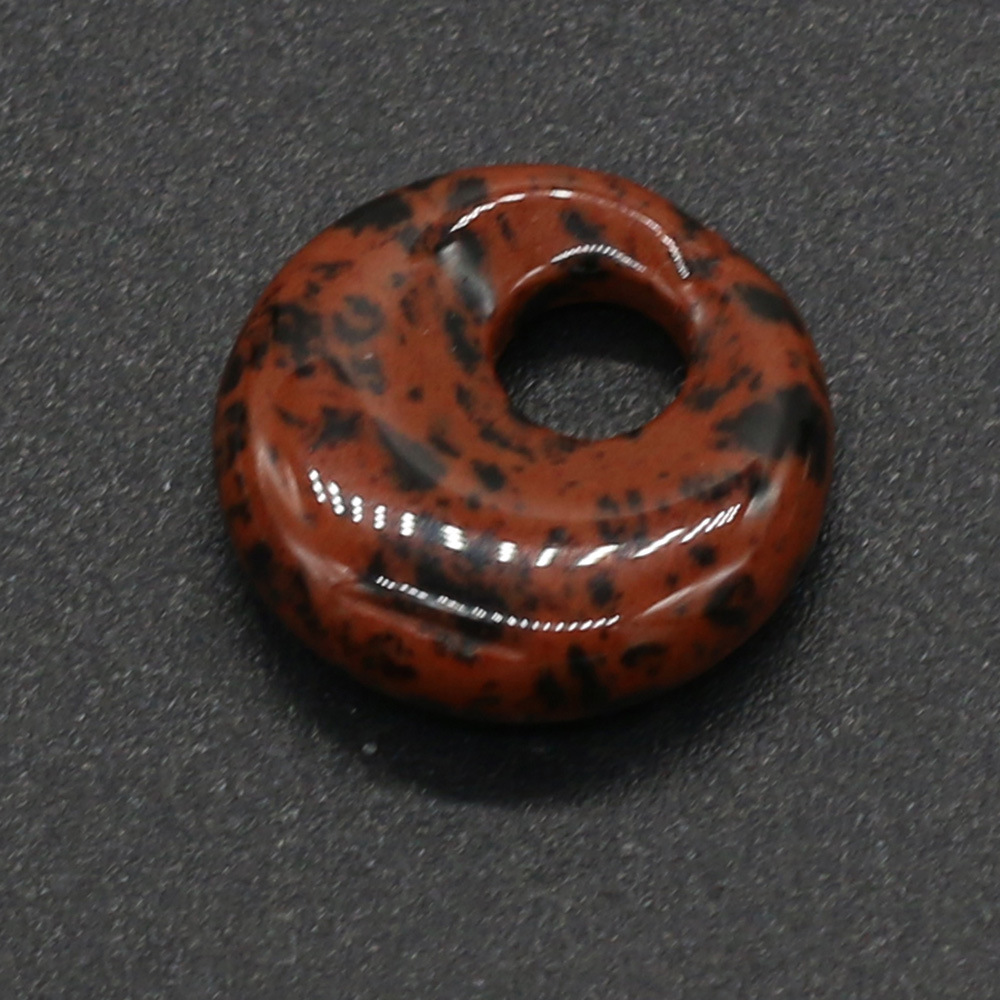 Natural semi-precious stone beads, exquisite flat beads and large-hole beads are used for jewelry making and high-quality DIY necklace accessories Application Scenario