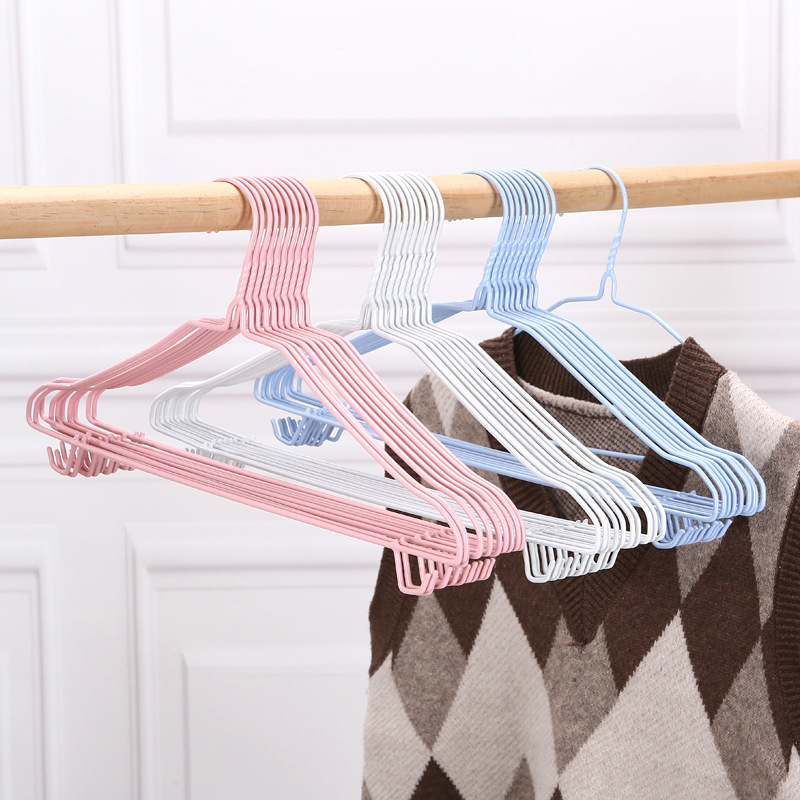 Household seamless full-coverage anti-slip clothes rack, thickened iron clothes hanger, multi-functional clothes hanger with hook, dipped plastic clothes hanger details Picture