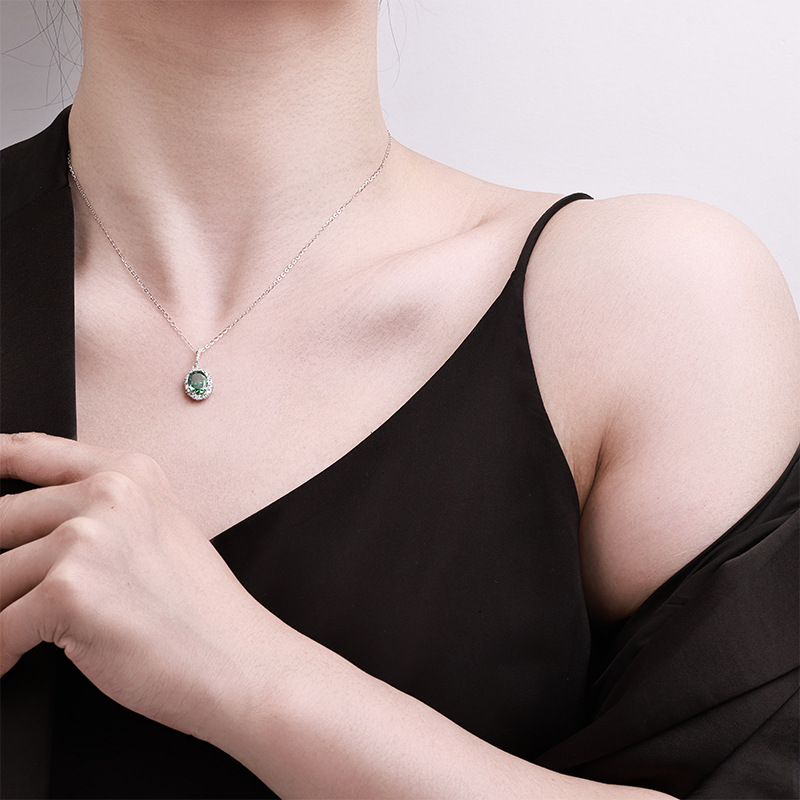 Zhuoheng Select S925 Silver Pappalacha Necklace, Oval 8A High carbon diamond, green European and American Full diamond pendant, emerald light Luxury necklace Specification image