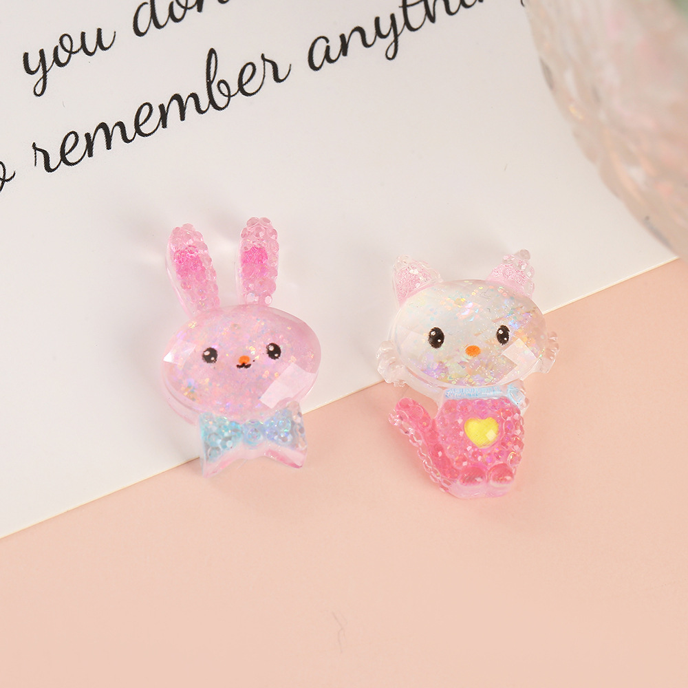 New high-transparency and cute little hedgehog epoxy resin AB glue accessories, hair strings, hair ornaments, water cup stickers, cream drop glue patches, in stock for wholesale Application Scenario