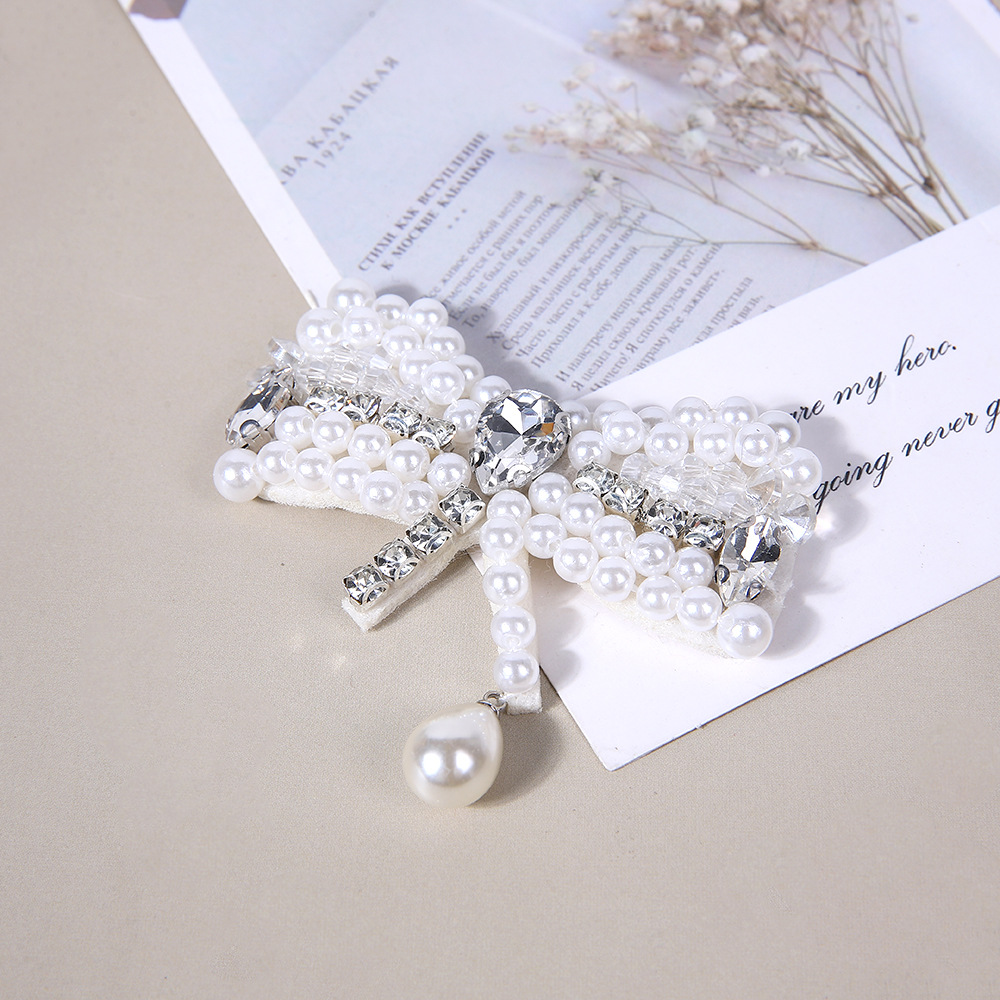Hand-sewn pearl, rhinestone, bow, clothing accessories, headwear, wedding dress and evening gown accessories, hat accessories, DIY handmade accessories Application Scenario