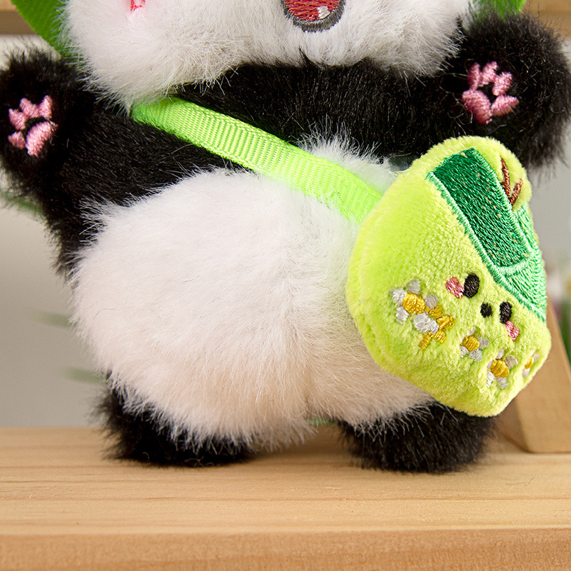 熊猫毛绒玩具可爱软萌抱枕玩偶儿童礼物15cm细节图