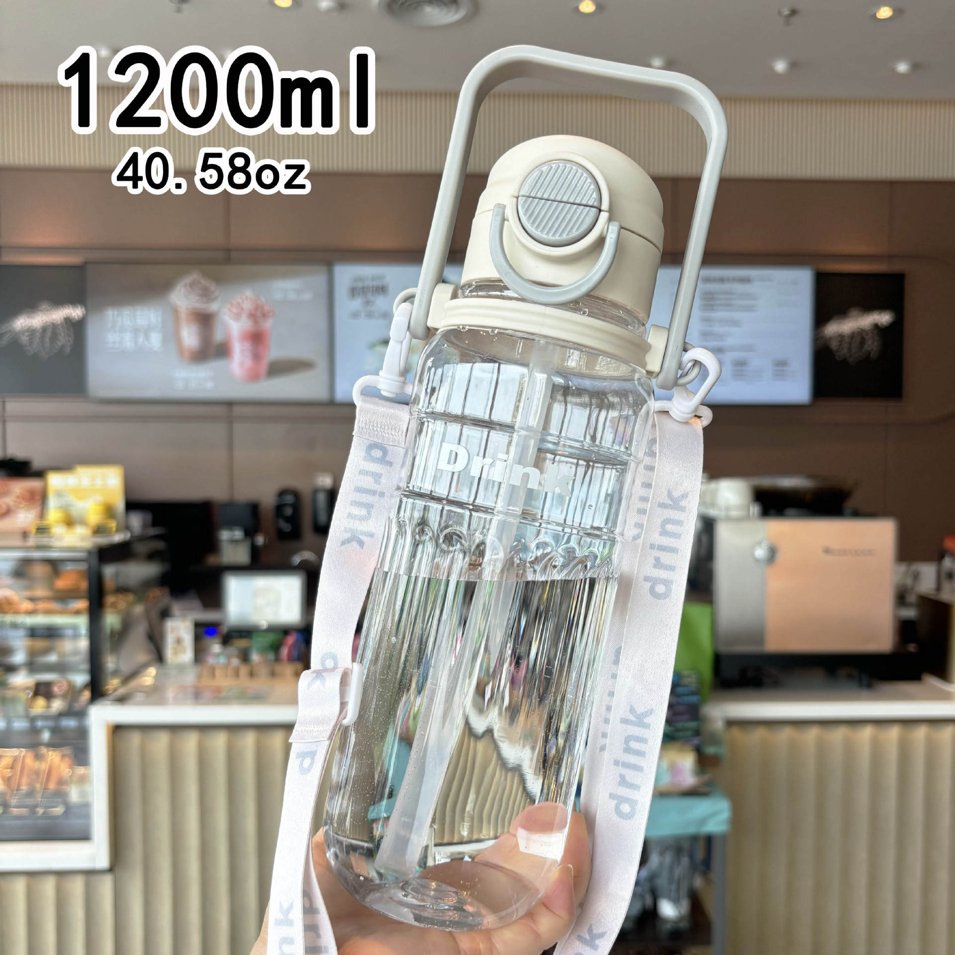 Outdoor sports and fitness 1.2L large capacity water bottle, double lid, bouncing straw cup, water bottle carrier, portable for students Application Scenario