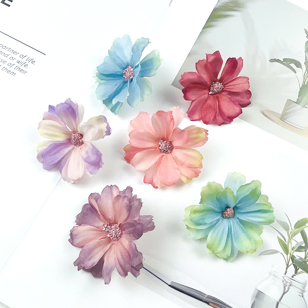 4.5cm simulated star language flowers, small Daisy artificial flowers, diy handcrafted hairpin, clothing and hat decoration, souvenir materials Specification image
