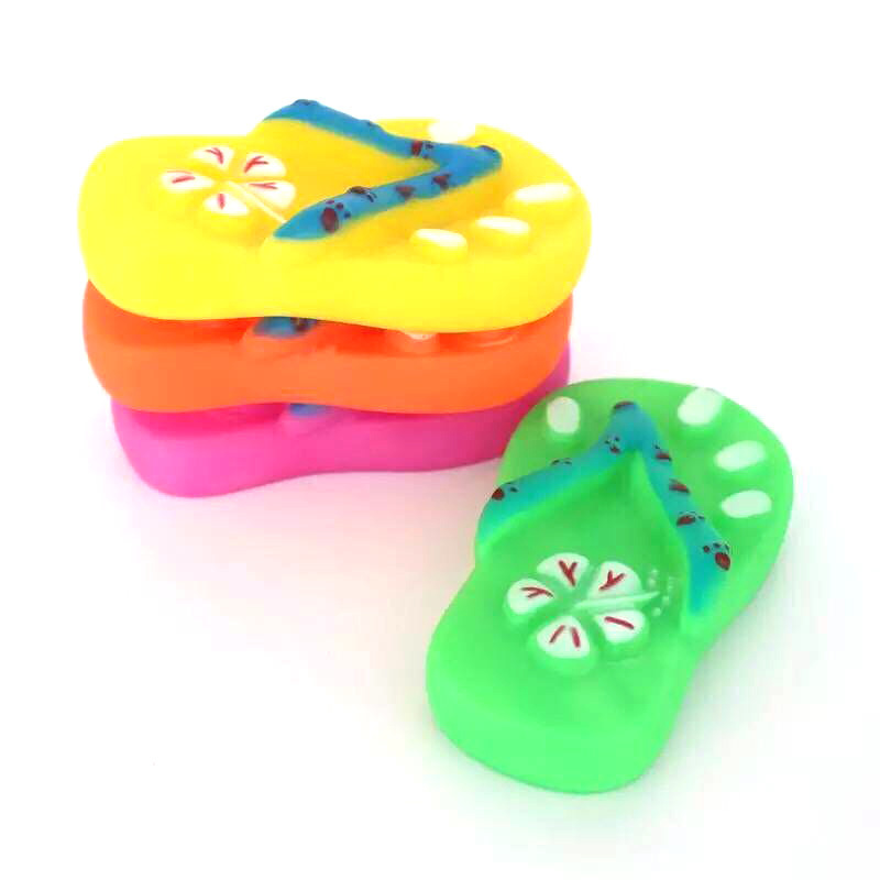 Factory-direct supply pvc slipper pet toys with dog patterns, creative and chewy slipper type, and sound-making toys Specification image