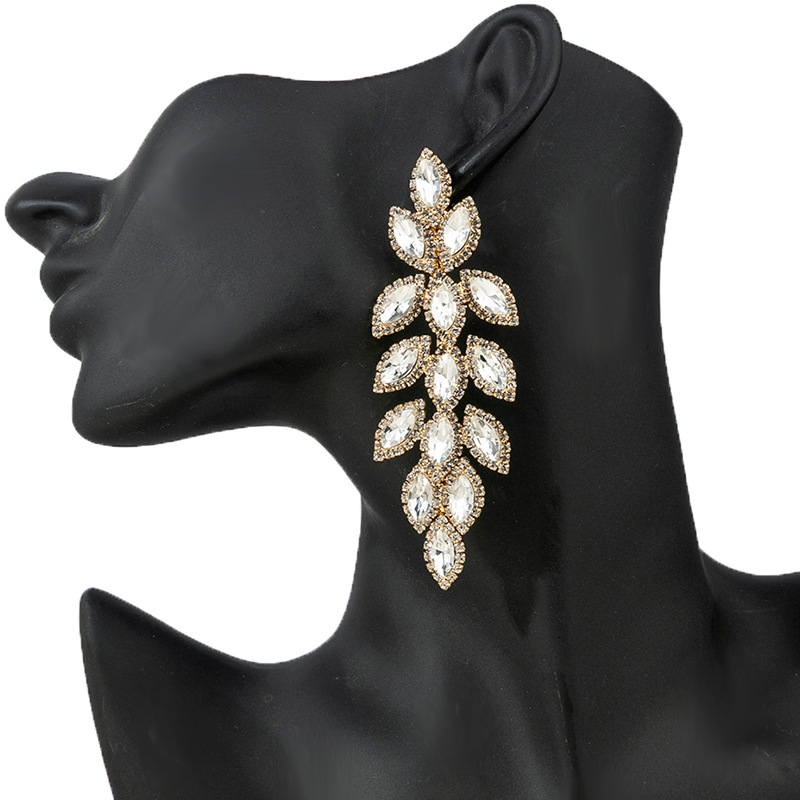 Amazon best-selling diamond Earrings, European and American exaggerated full rhinestone leaf-shaped long claw chain earrings accessory Earrings versatile accessory for women full figure