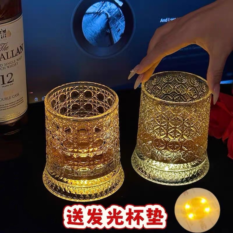 Shak yin mismo estilo [enviar posavasos luminosos] brillante girando la copa de whisky girando y despresurizando la copa de vino de océano no ondulado details Picture