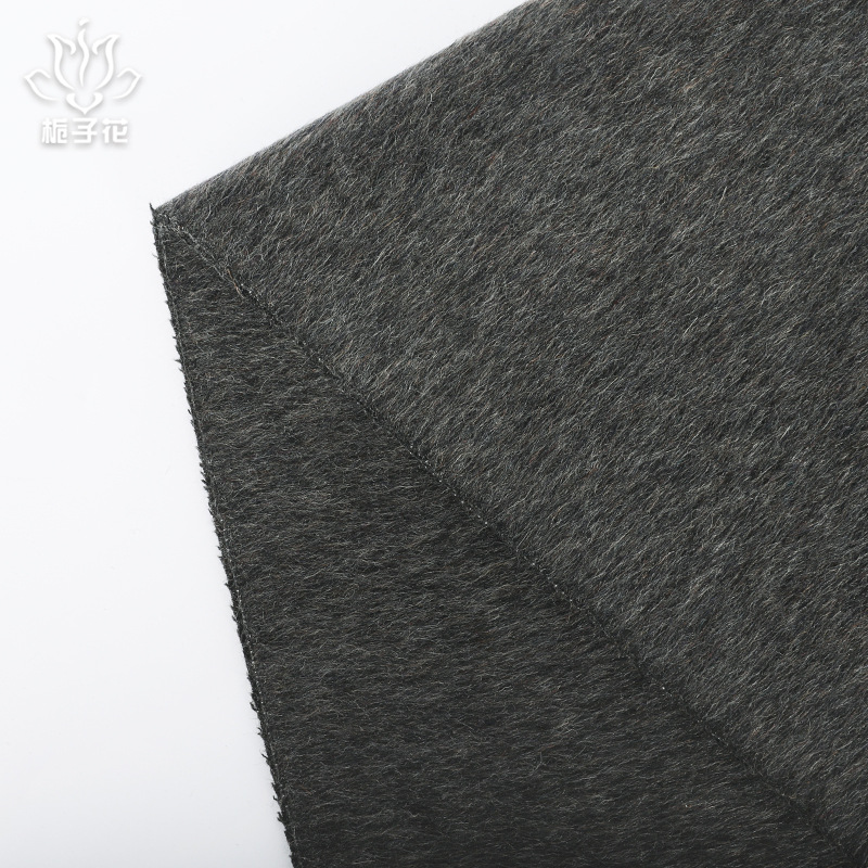 灰色双面阿尔巴卡面料布料 保暖透气舒适柔软加厚白底实物图