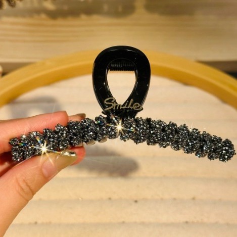 Smile Maisui Heavy Industry Full-Diamond Hair Clip, Elegant Hundred-Tower Shark Clip, Fashionable, Simple And Light Luxury Style, Internet Celebrity details Picture