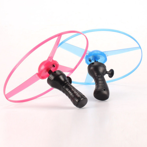 Luminous string frisbee, bamboo dragonfly toys, fair night stall, children's beach outdoor entertainment manufacturer wholesale Application Scenario