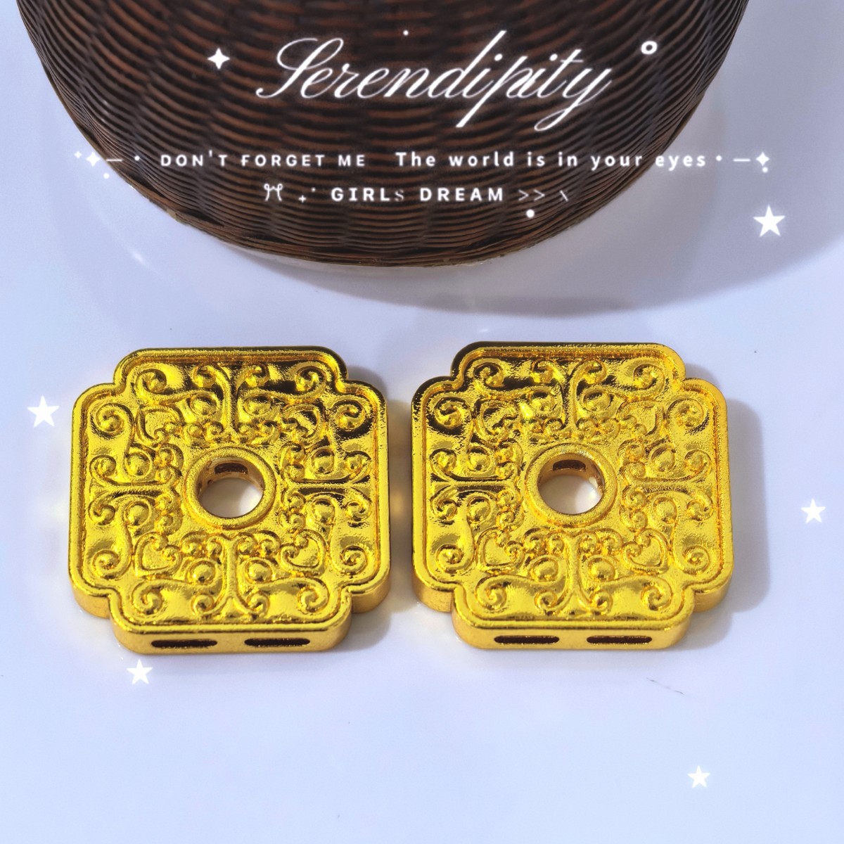 古法金饕餮纹吊坠项链男士中国风复古简约个性民族风挂饰产品图