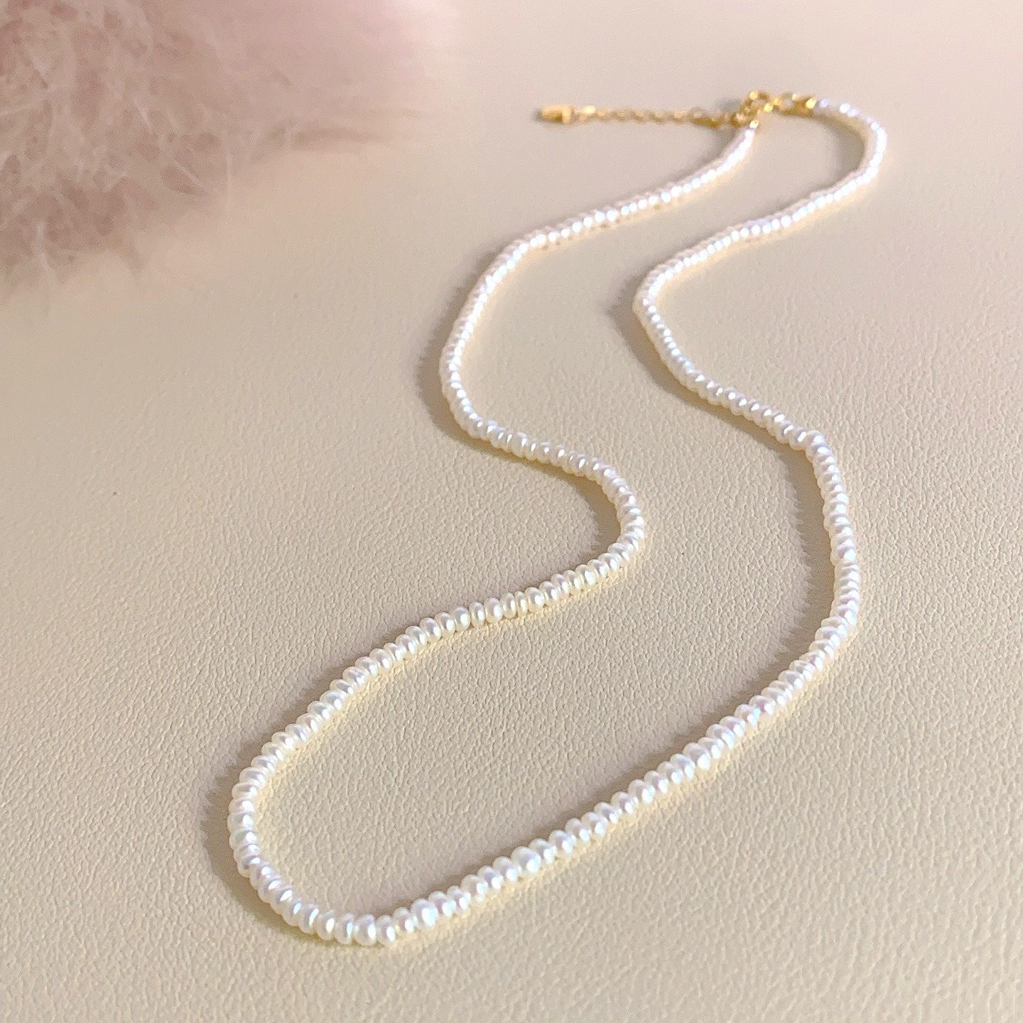 Natural freshwater true pearl necklace, versatile 925 silver 2-3 small pearl necklace, fashionable and simple small flat pearl collarbone chain details Picture